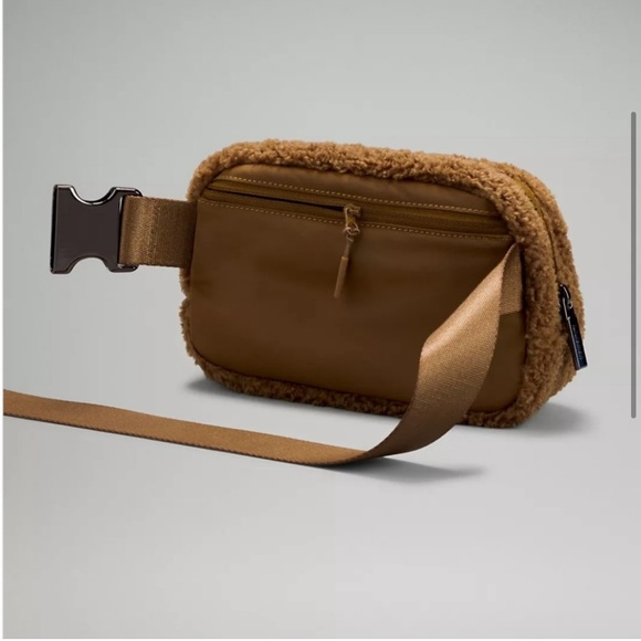 lululemon athletica Bags Nwt Oglululemon Everywhere Fleece Sherpa